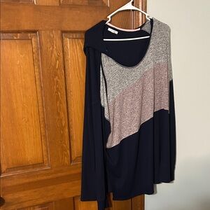 Colorblock Long Sleeve Top by